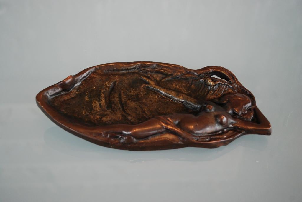 Jugendstil​ Art Nouveau Schaal - Naakt Jonge Vrouw in Golven, Ophalen of Verzenden