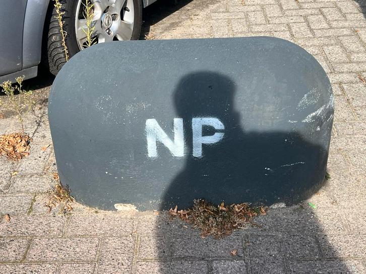 Jumboblokken Varkensruggen - Niet Parkeren, Tuin en Terras, Palen, Balken en Planken, Gebruikt, Overige typen, Minder dan 180 cm