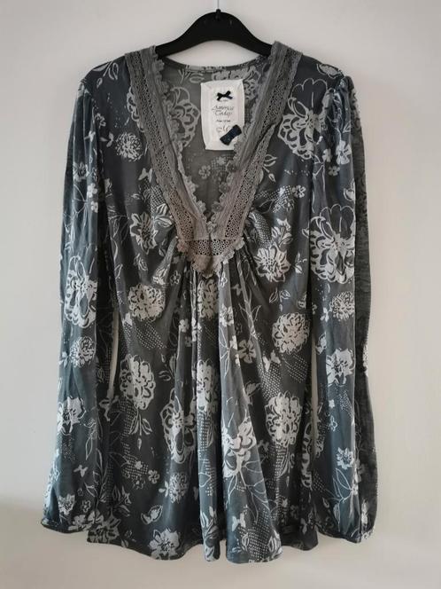 America Today blouse mt. M, Kleding | Dames, Blouses en Tunieken, Zo goed als nieuw, Maat 38/40 (M), Grijs, Verzenden