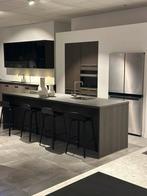 Houtfineer showroomkeuken compleet met Bora kookplaat, Ophalen, Zo goed als nieuw, Overige typen