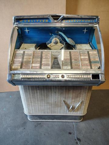 Wurlitzer 2304S (1959) jukebox (opknapper!!!) beschikbaar voor biedingen