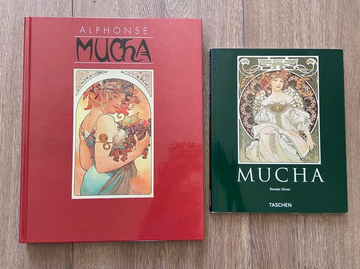 2 boeken Alphonse Mucha Taschen Art nouveau slaoliestijl, Antiek en Kunst, Curiosa en Brocante, Ophalen of Verzenden