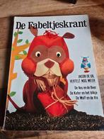 vintage kinderboek getiteld "De Fabeltjeskrant: Jacob de Uil, Ophalen of Verzenden, Zie beschrijving