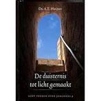 Ds AT Huijser - De duisternis tot licht gemaakt, Ophalen of Verzenden, Zo goed als nieuw, Christendom | Katholiek