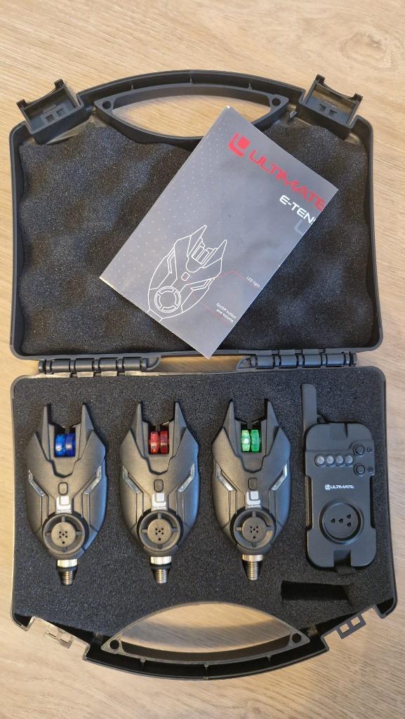 Ultimate E-tension Bite Alarm Beetmelder Set 3+1, Watersport en Boten, Hengelsport | Karpervissen, Zo goed als nieuw, Overige typen