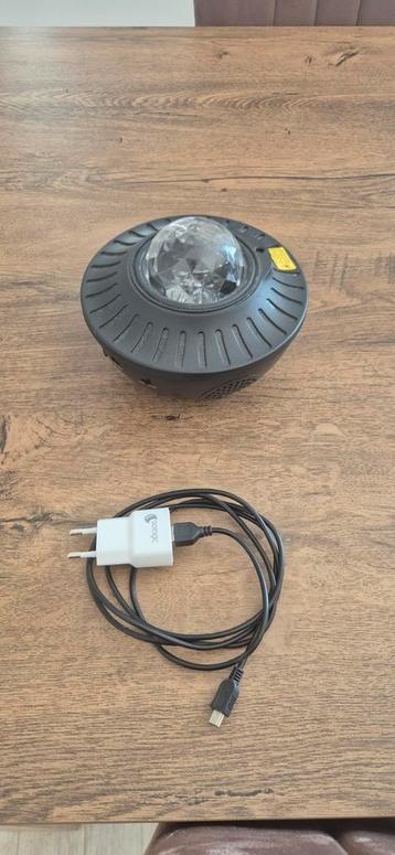 Sterrenprojector - Creëer je eigen sterrenhemel! beschikbaar voor biedingen