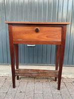 Antiek Tafeltje - Haltafel - Kastje met klep, Ophalen