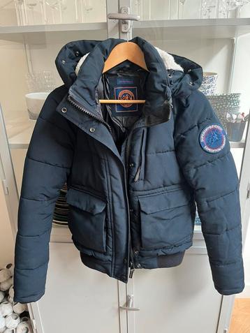 Superdry winterjas donkerblauw maat S Zgan beschikbaar voor biedingen