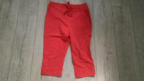 Enjoy dames travel broek maat M, Kleding | Dames, Broeken en Pantalons, Zo goed als nieuw, Maat 38/40 (M), Rood, Driekwart, Ophalen of Verzenden