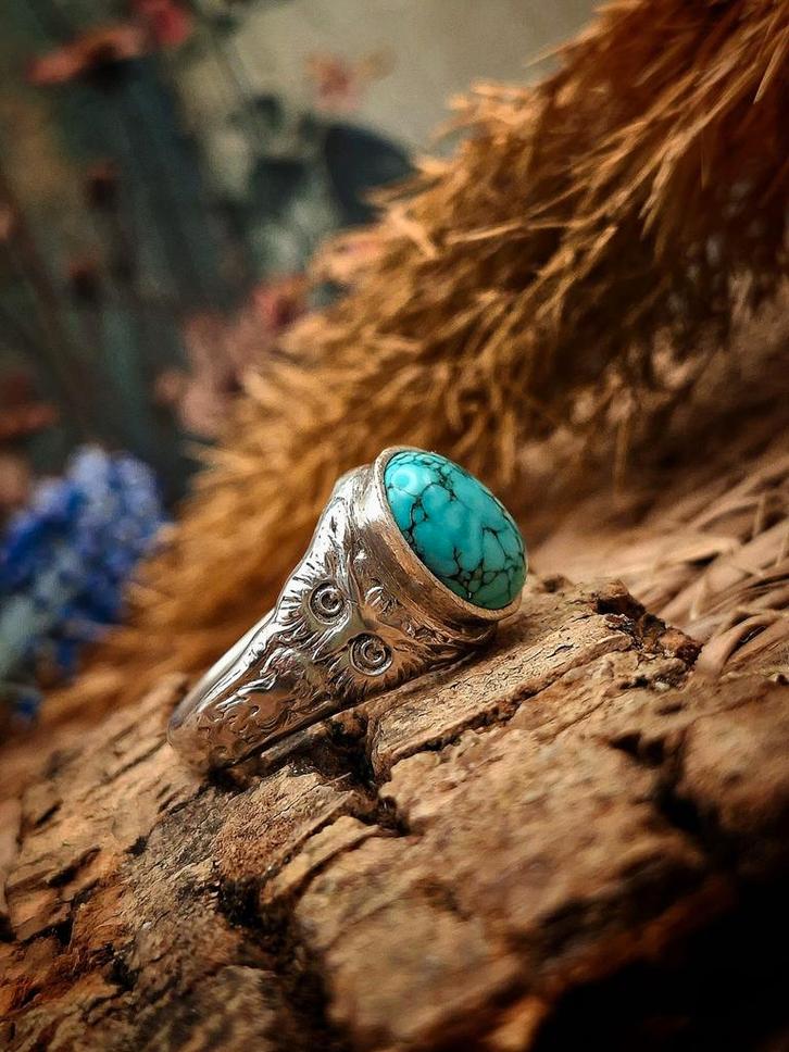 Zilveren Uilenring met Turkoois - Handgemaakt, Sieraden, Tassen en Uiterlijk, Ringen, Zo goed als nieuw, Dame, 18 tot 19, Zilver