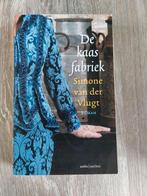Simone van der Vlugt - De kaasfabriek - 2020, Boeken, Ophalen of Verzenden, Zo goed als nieuw, Simone van der Vlugt