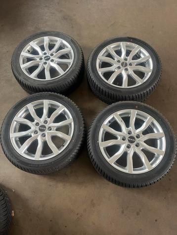 Ford Focus / c-max lichtmetalen velgen + winterbanden beschikbaar voor biedingen