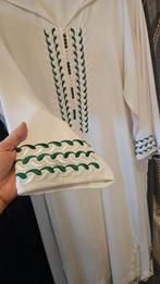 Witte Djellaba met Groene Borduurdetails, Ophalen of Verzenden, Zo goed als nieuw, Groen, Boven de knie