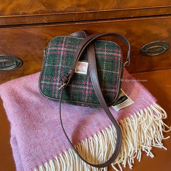 Schots Harris Tweed Crossover bag/tas green/pink, Sieraden, Tassen en Uiterlijk, Tassen | Damestassen, Nieuw, Overige typen, Overige kleuren