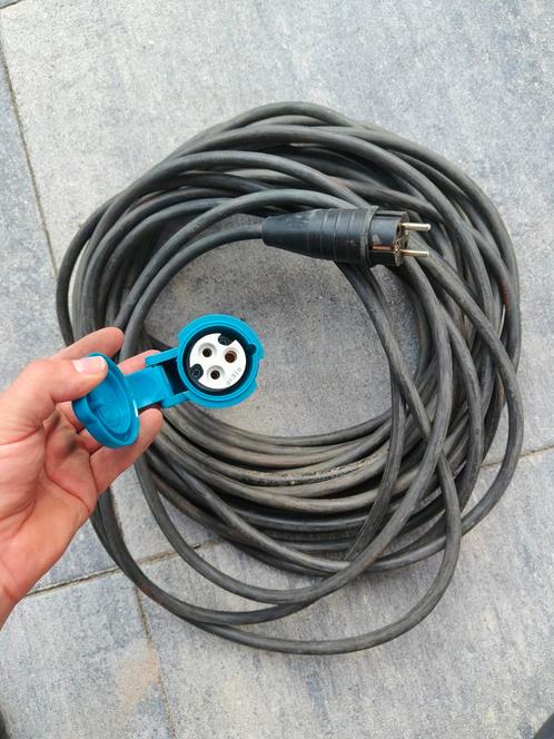 Verloopkabel 22 mtr stekker naar CEE contrastekker, Caravans en Kamperen, Kampeeraccessoires, Zo goed als nieuw, Ophalen of Verzenden