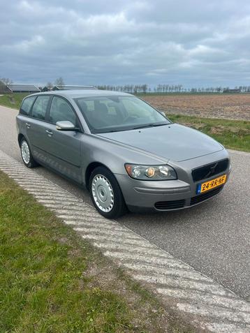 Volvo V50 1.8 2005 Grijs op g3 gas en nieuwe koppeling  beschikbaar voor biedingen
