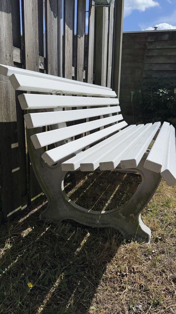 Kunststof Tuinbank Wit, Tuin en Terras, Tuinbanken, Gebruikt, Kunststof, Ophalen