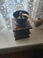 Koffiemolen gebruikt, Antiek en Kunst, Antiek | Gereedschap en Instrumenten, Ophalen of Verzenden