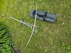 Amiaud RVS inox 3 poot rodpod met gebogen buzzerbars, Watersport en Boten, Hengelsport | Karpervissen, Ophalen of Verzenden, Gebruikt