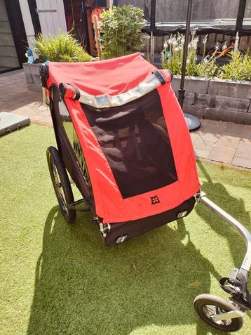 Burley fietskar voor twee kinderen incl. Accessoires  beschikbaar voor biedingen