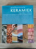Boek professionele keramiektechnieken, Ophalen of Verzenden, Zo goed als nieuw