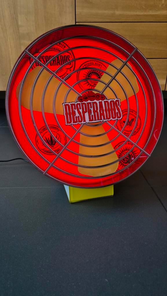 Desperados "Red Hot Fan" LED Lichtreclame, Verzamelen, Biermerken, Zo goed als nieuw, Overige typen, Overige merken, Ophalen of Verzenden