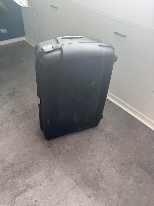 Samsonite Aeris spinner 77cm, Sieraden, Tassen en Uiterlijk, Koffers, Gebruikt, Hard kunststof, 70 cm of meer, 45 tot 55 cm, Slot