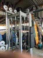 Technogym 4 stations / stack multistation, Sport en Fitness, Ophalen of Verzenden, Zo goed als nieuw, Rug, Oprekstang