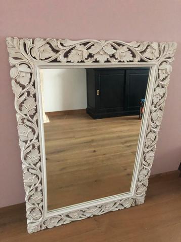 Mooie spiegel wit 114 x 82 cm