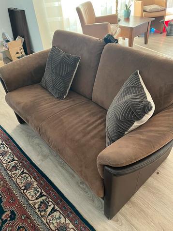 2x bankstel beschikbaar voor biedingen