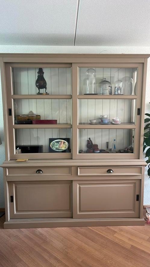 Buffetkast taupekleur, Huis en Inrichting, Kasten | Buffetkasten, Zo goed als nieuw, 200 cm of meer, 50 tot 100 cm, 25 tot 50 cm