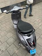 Vespa Primavera 80cc 2017 - Getuned!, Fietsen en Brommers, Scooters | Yamaha, Ophalen, Gebruikt, Overige modellen, Maximaal 45 km/u