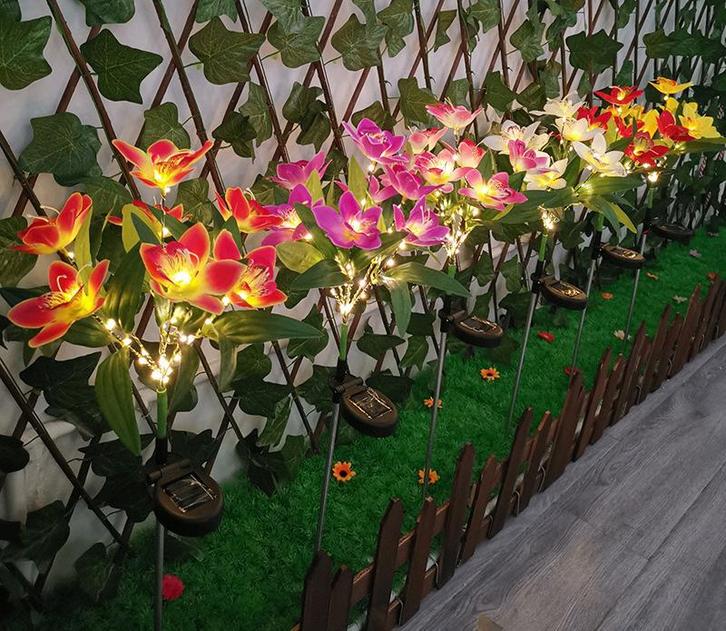 Lichtgevende Orchidee Solar Lamp / Tuin Decoratie Kunstplant, Huis en Inrichting, Woonaccessoires | Kunstplanten en Kunstbloemen