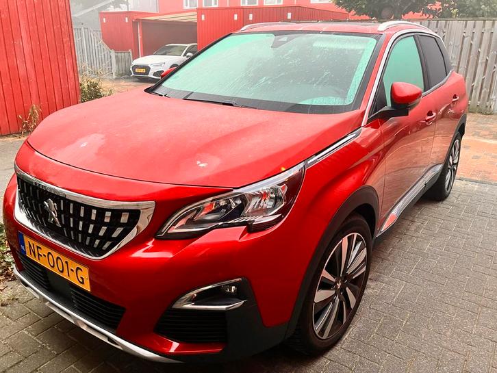 Peugeot 3008 1.2 Puretech 96KW/130PK 2017 Rood, Auto's, Peugeot, Particulier, ABS, Achteruitrijcamera, Airbags, Airconditioning