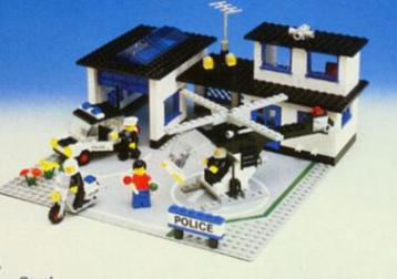 Lego set 6384 Politiebureau. beschikbaar voor biedingen