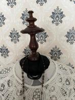 Antieke paspop met houten knop en antieke wit linnen jurk., Ophalen