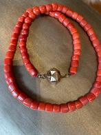 Mooie 100% echte Bloedkoralen Halsketting met Gouden Slot, Sieraden, Tassen en Uiterlijk, Antieke sieraden, Ophalen, Goud, Ketting