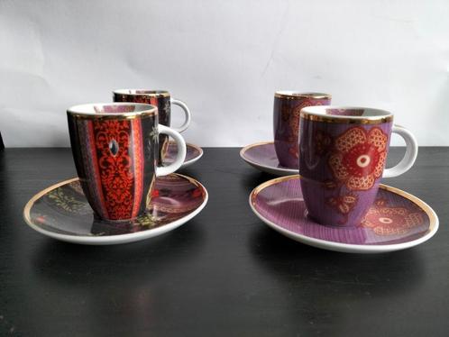 Set van 4 espresso/mokka kopjes en schotels, Huis en Inrichting, Keuken | Servies, Zo goed als nieuw, Kop(pen) en/of Schotel(s)