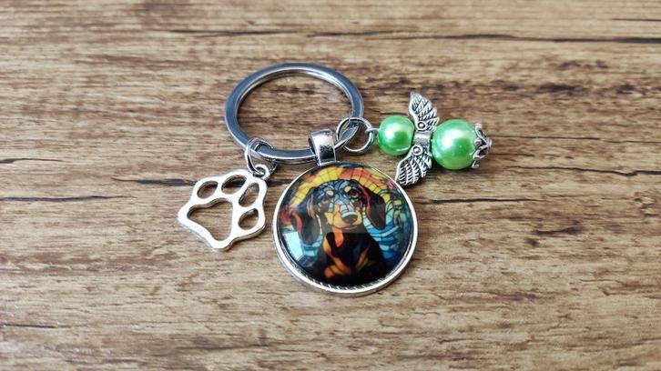 Sleutelhanger Teckel cabochon met beschermengeltje, Hobby en Vrije tijd, Overige Hobby en Vrije tijd, Nieuw, Verzenden