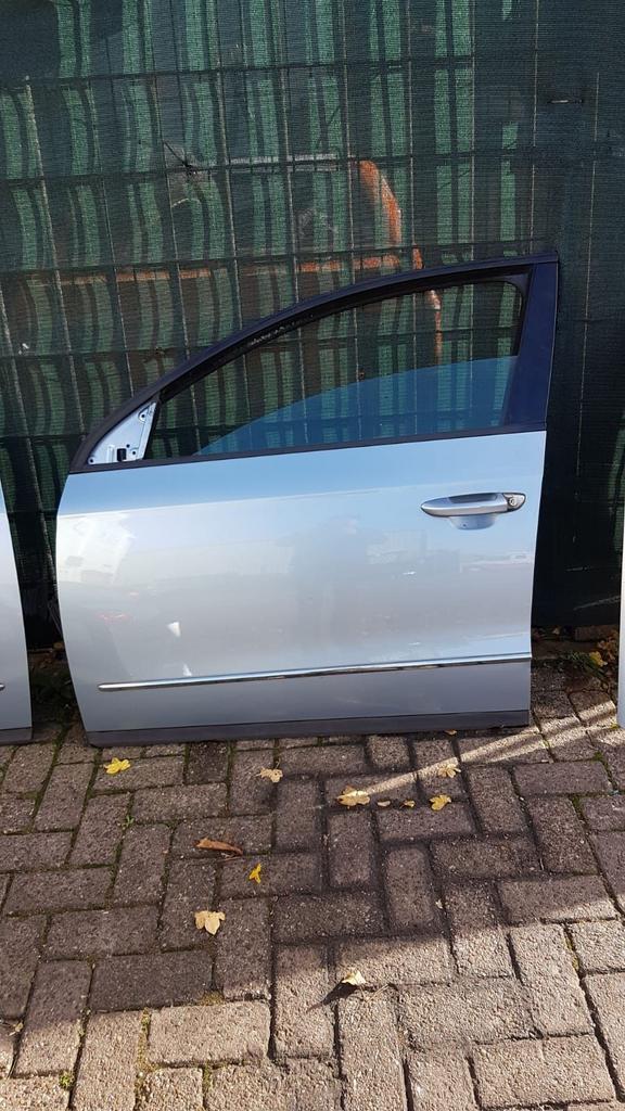 VW PASSAT PORTIER LINKS BJ 2006, Auto-onderdelen, Carrosserie en Plaatwerk, Achterklep, Achter, Gebruikt, Ophalen of Verzenden
