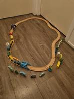Houten treinspoor met houten trein, Kinderen en Baby's, Speelgoed | Houten speelgoed, Ophalen of Verzenden