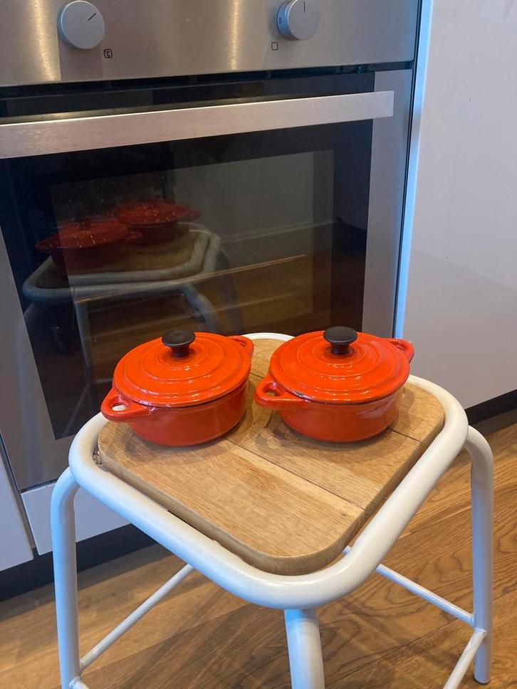 2 TGFF mini stoofpotjes 12cm, Huis en Inrichting, Keuken | Potten en Pannen, Zo goed als nieuw, Pot, Bus of Blik, Overige materialen