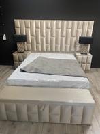 Moderne Bed 160x200 - Wegens verandering naar groter formaat, Ophalen, Beige, Tweepersoons, Zo goed als nieuw