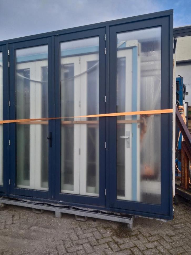 Kozijn met dubbele tuindeuren en zijlichten, Doe-het-zelf en Verbouw, Deuren en Horren, Zo goed als nieuw, Buitendeur, 215 cm of meer