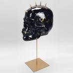 fashion skull op gouden statief, Verzenden