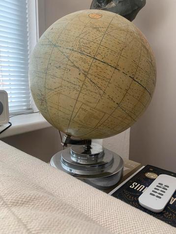 Art Deco Gipsen Globe - Vintage Wereldbol beschikbaar voor biedingen