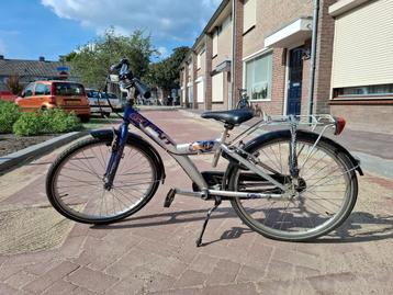Giant jongensfiets - Goede staat, terugtraprem én handrem beschikbaar voor biedingen