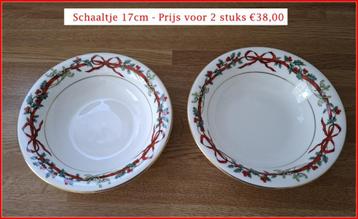 2x SCHAAL  "Holly Ribbons" - Royal Worcester Porselein  beschikbaar voor biedingen