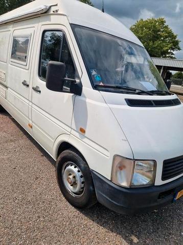 Volkswagen 2000 Wit buscamper crossbus beschikbaar voor biedingen