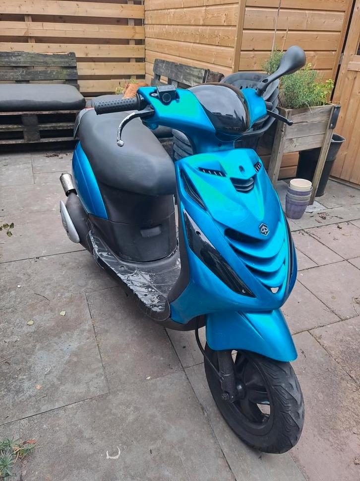 Zip 2t, Fietsen en Brommers, Scooters | Piaggio, Zo goed als nieuw, Zip, Tweetakt, Ophalen of Verzenden